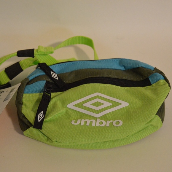 umbro fanny pack